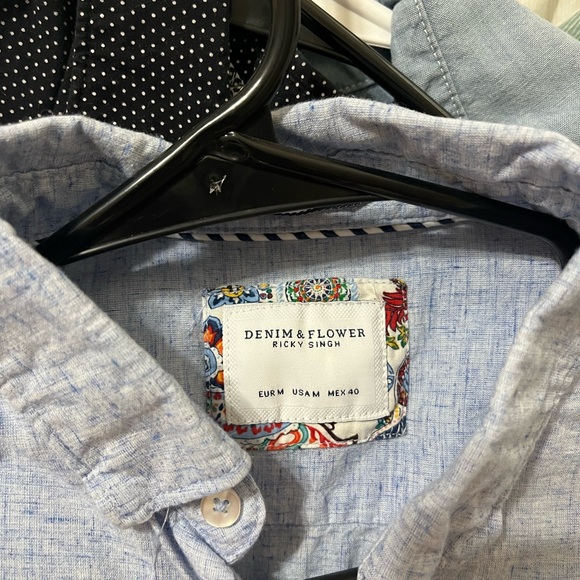 Button up - Picture 3 of 3